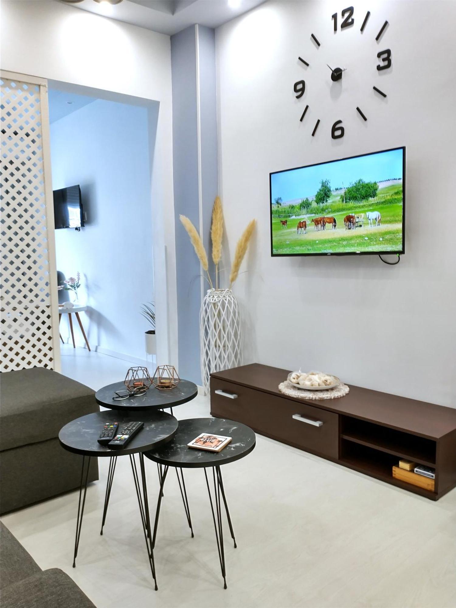 Niko'S Apartment - Beautiful Sea View Apartment ! Peraia  Exterior photo